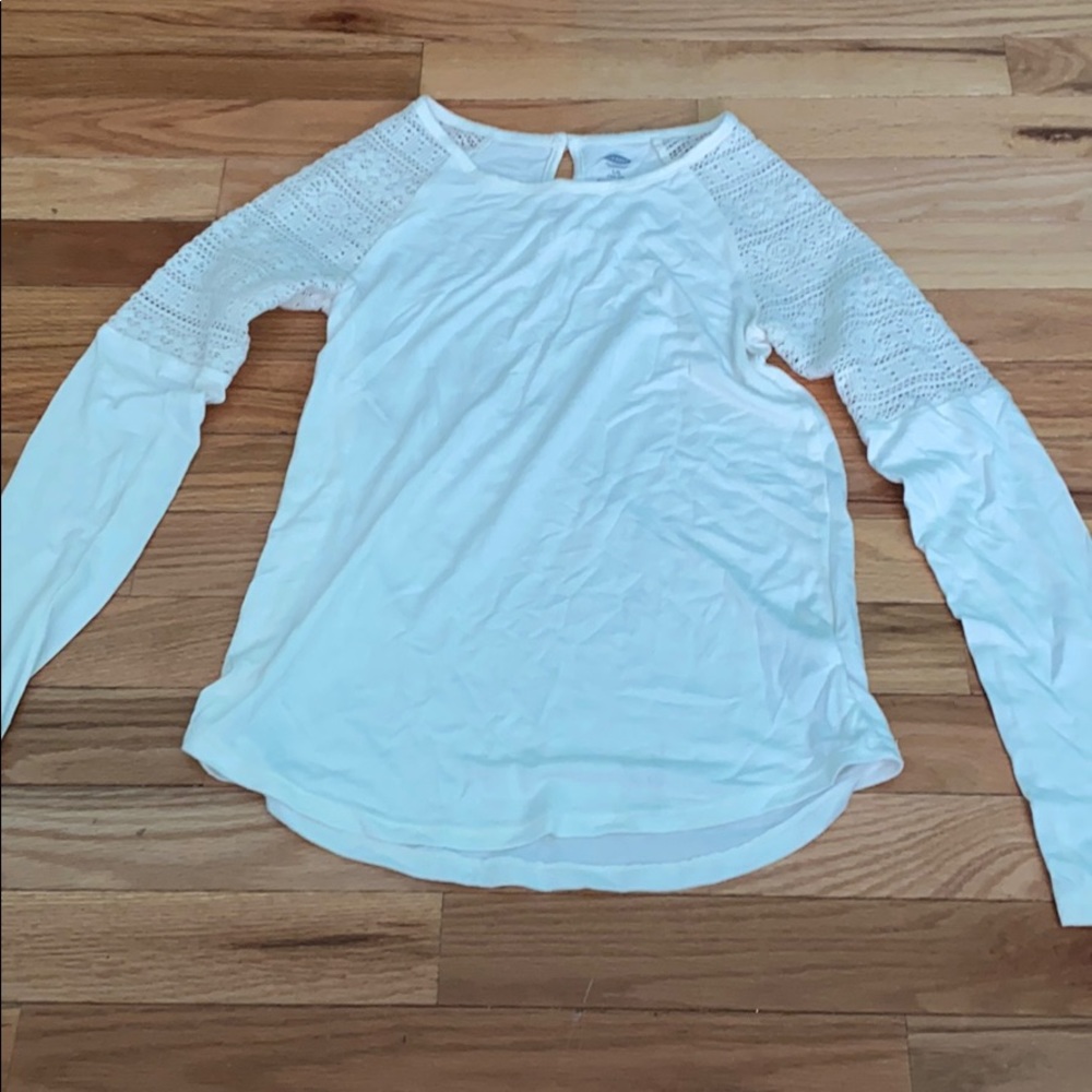 white long sleeve shirt